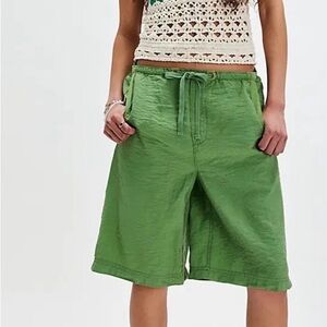 Free People We The Free Palma Board Shorts. NWT. Aspen green